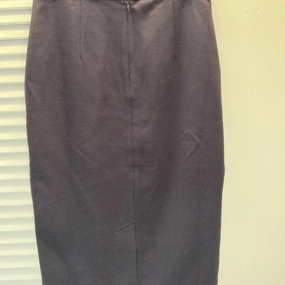 Banana Republic Skirt - Picture 2 of 3